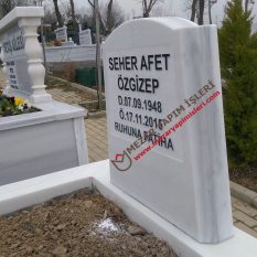 Mermer Baş Taşı