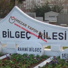 Mermer Baş Taşı