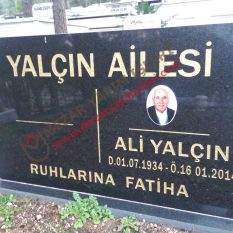 Resimli Baş Taşı