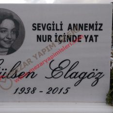 Resimli Baş Taşı