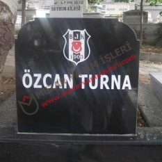 Resimli Baş Taşı