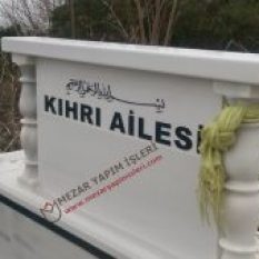 Mermer Baş Taşı