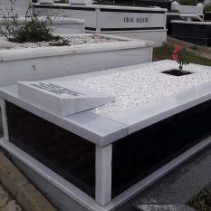 Tek Kişilik Baş Taşı Abide Gövde Granit Mezar